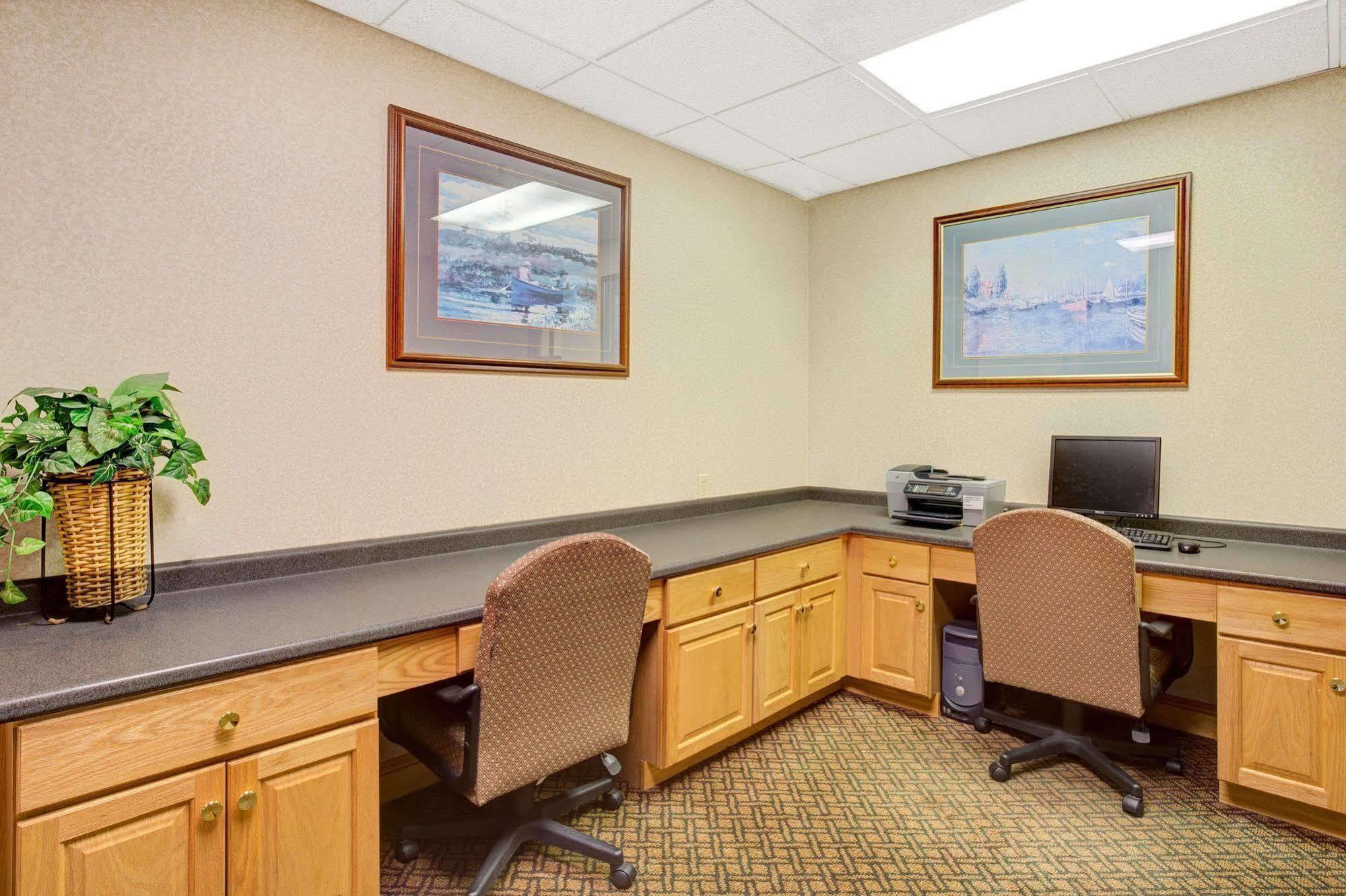 Days Inn Lake Norman コーネリアス エクステリア 写真